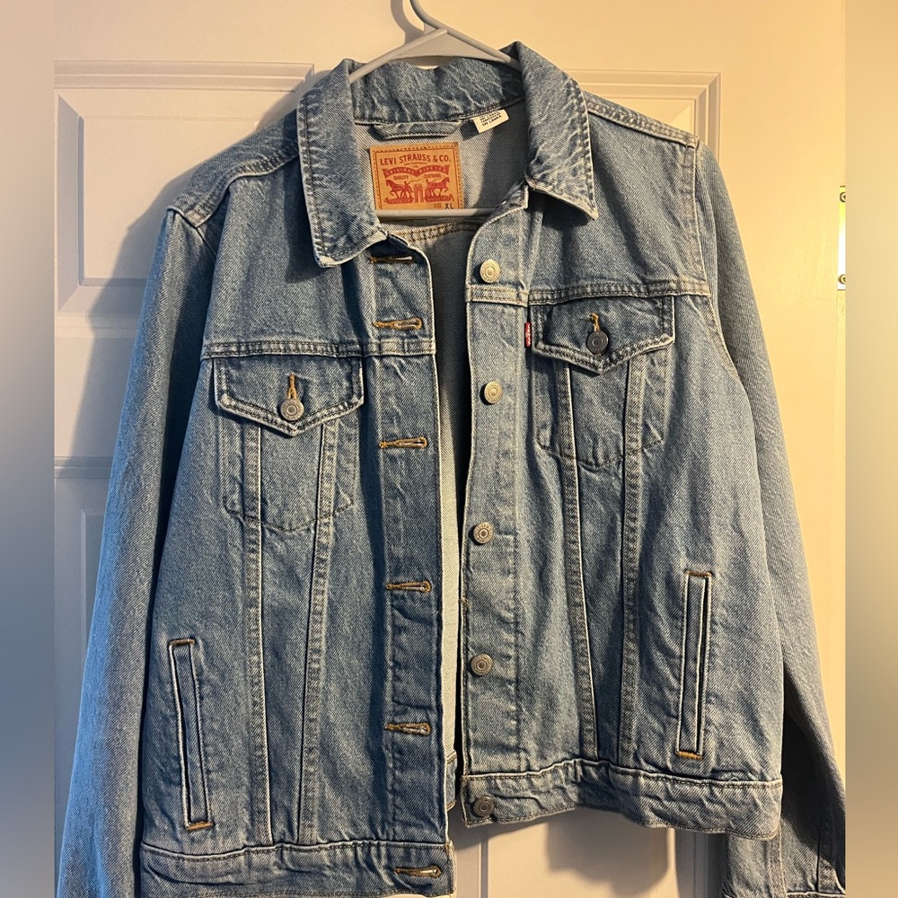 Levi denim jacket